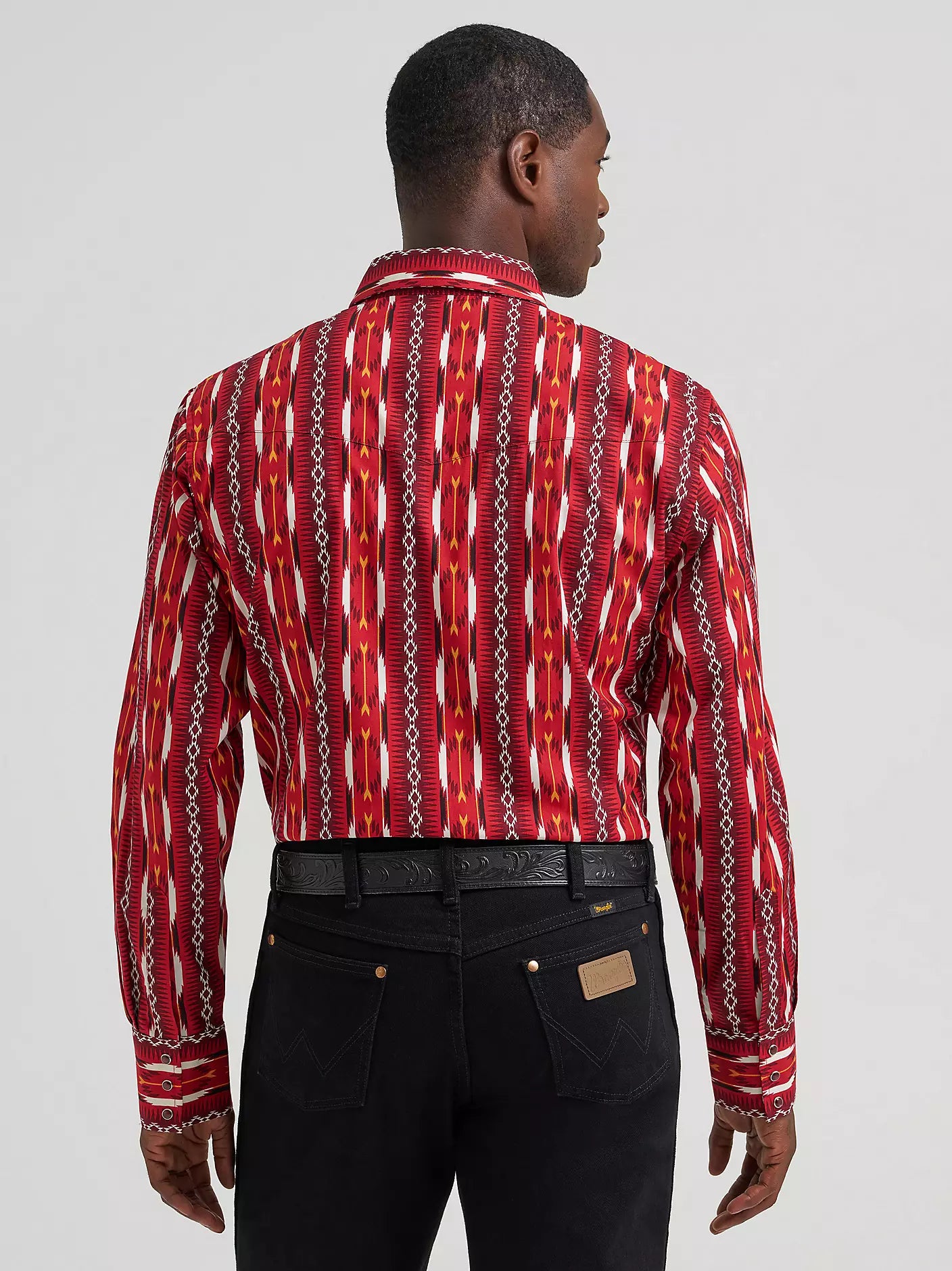Wrangler Checotah® Long Sleeve Western Snap Shirt in Fire Red Arrow (Men's)