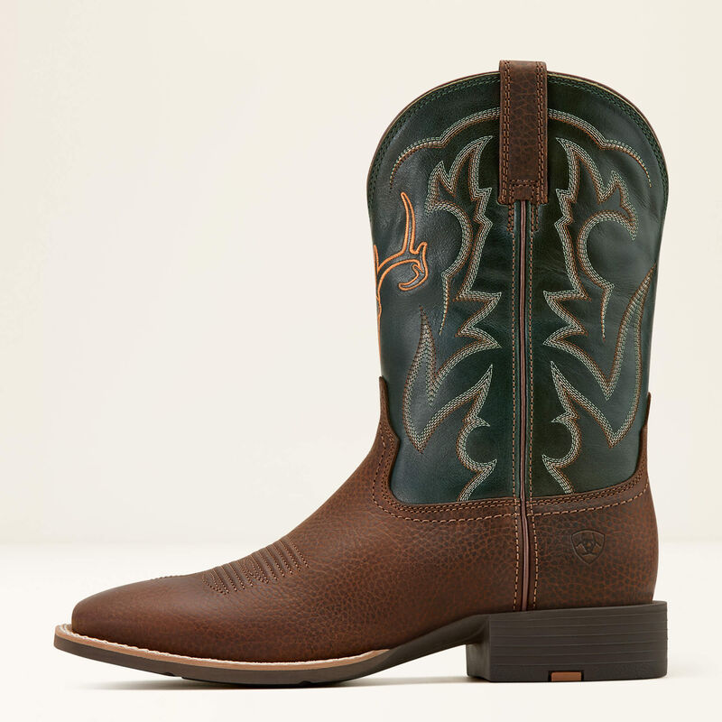 Ariat Sport Outdoor Boot in Distressed in Brown Oiled Rowdy (Men’s)