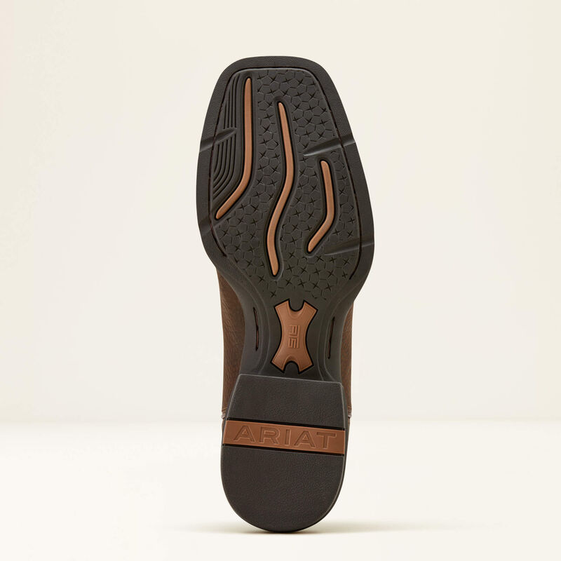 Ariat Sport Outdoor Boot in Distressed in Brown Oiled Rowdy (Men’s)