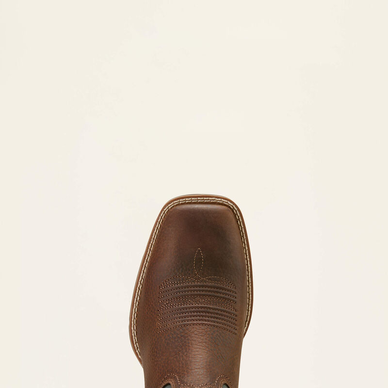 Ariat Sport Outdoor Boot in Distressed in Brown Oiled Rowdy (Men’s)