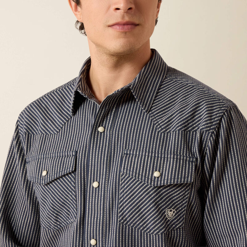 Ariat Retro Haywood Long Sleeve Fitted Snap Shirt in Ombre Blue Stripe (Men's)