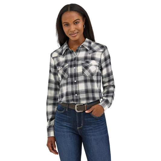 Wrangler's Essential Flannel Plaid Western Snap Shirt (Women's)