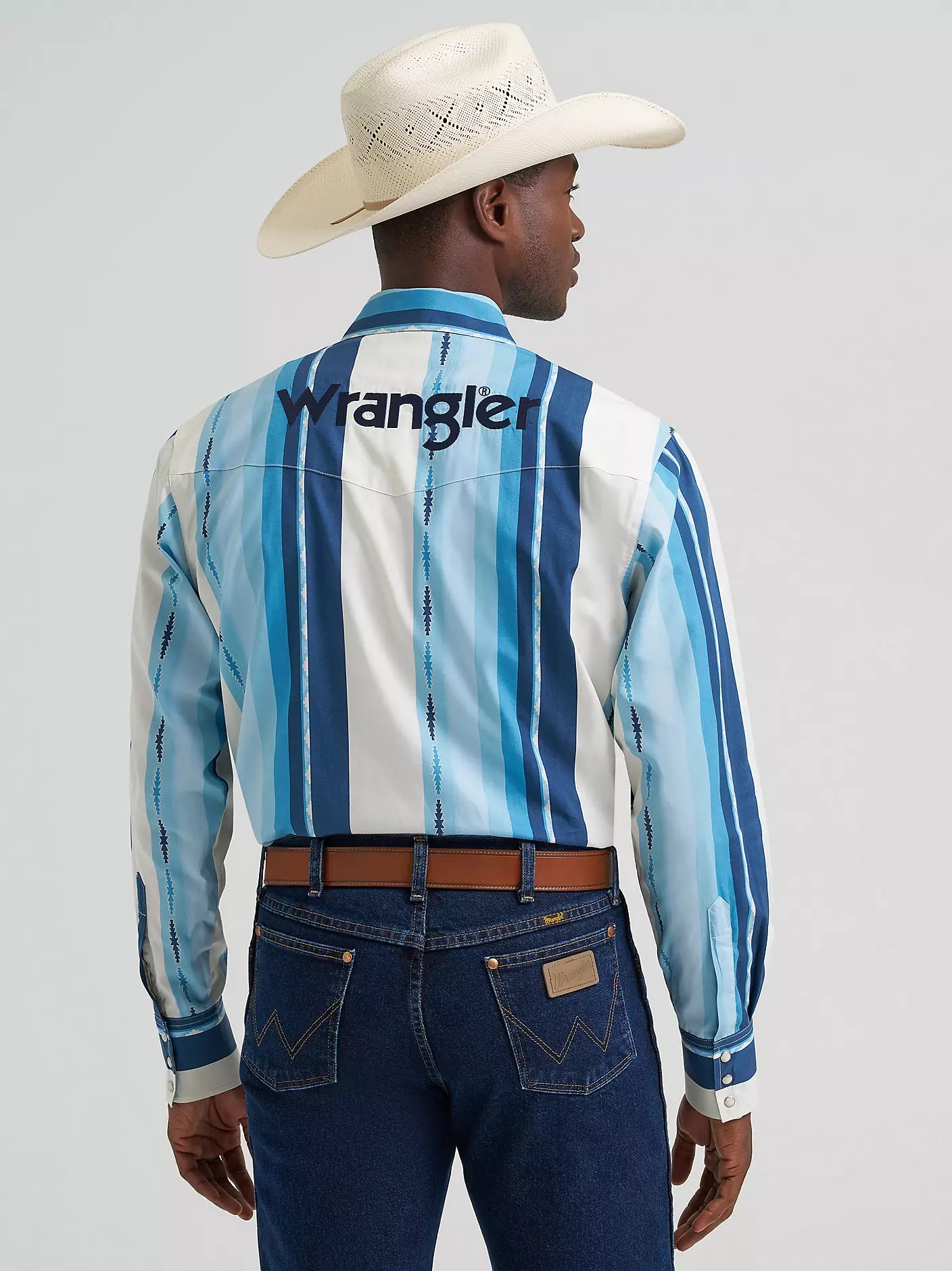 Wrangler® Long Sleeve Logo Snap Shirt in Blue Clouds (Men's)