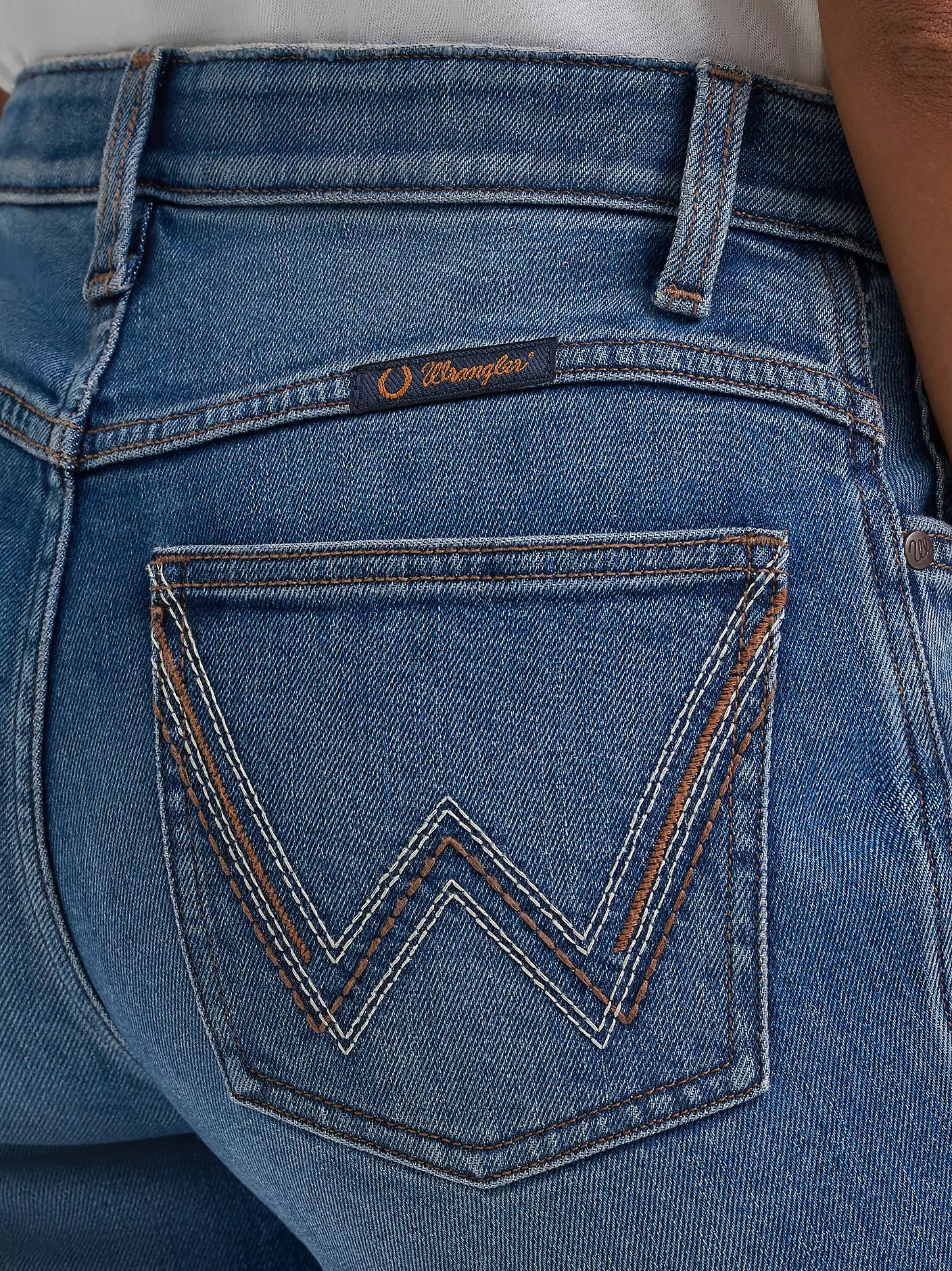 Wrangler Willow Ultimate Riding Jean Boot Cut in Margo (Women's)