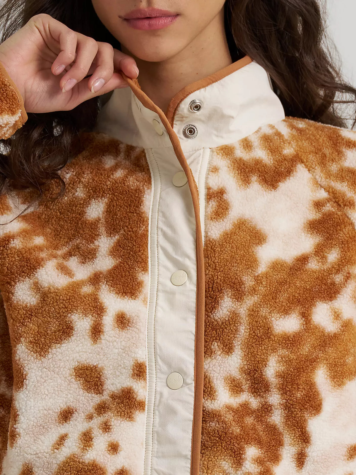 Wrangler Hay Away Sherpa in Cow Print (Women's)
