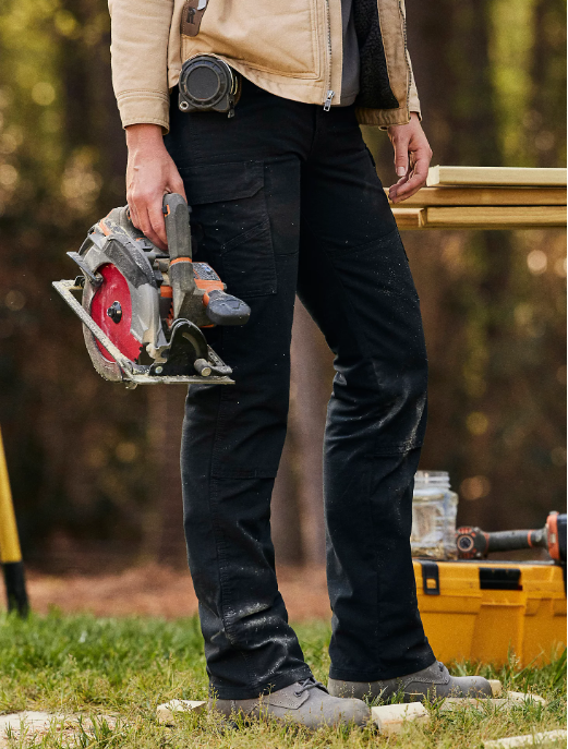 Wrangler Riggs Work Wear - Ranger Slim Fit in Black (Women's)