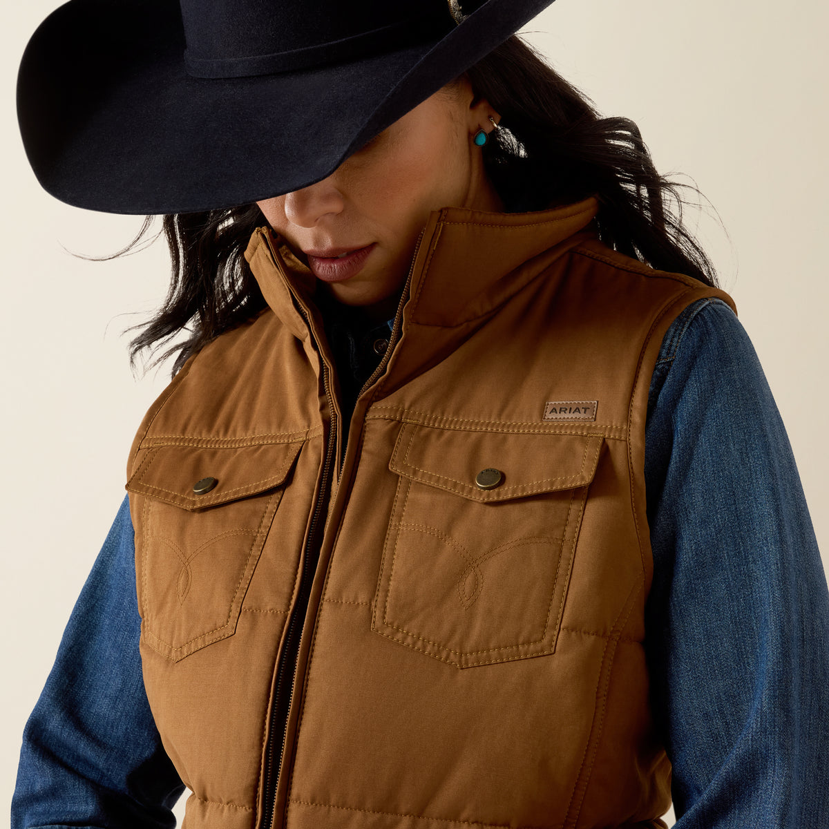 Ariat Grizzly Quilted Vest in Dachshund (Women's)