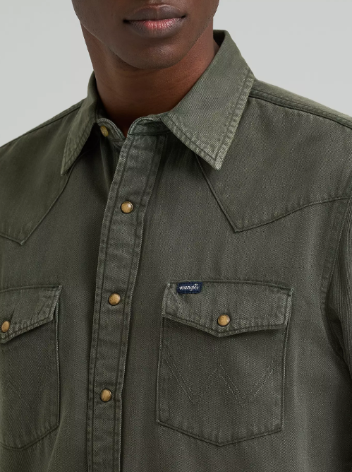 Wrangler® Colorwash Denim Western Snap Shirt (Men's)