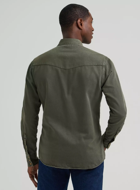 Wrangler® Colorwash Denim Western Snap Shirt (Men's)