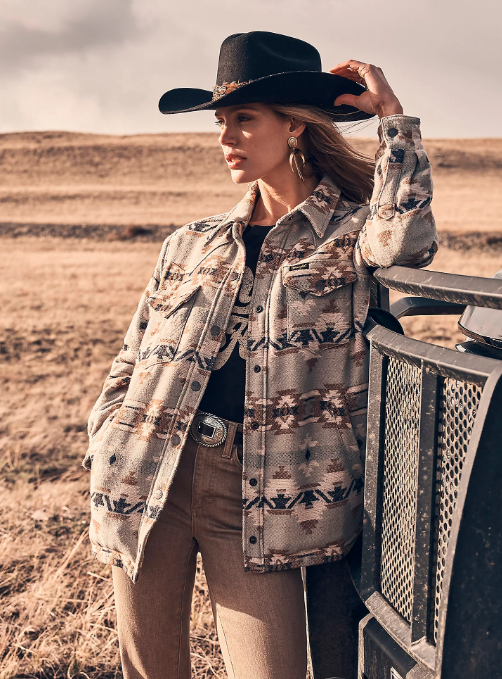 Wrangler Quilt Lined Jaquard Shacket (Women's)