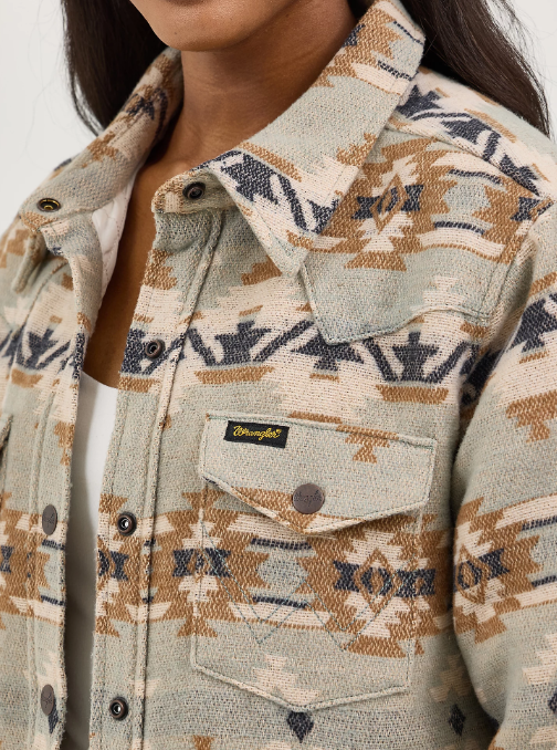Wrangler Quilt Lined Jaquard Shacket (Women's)